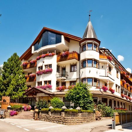 Hotel Villa Monica Toblach Exterior foto